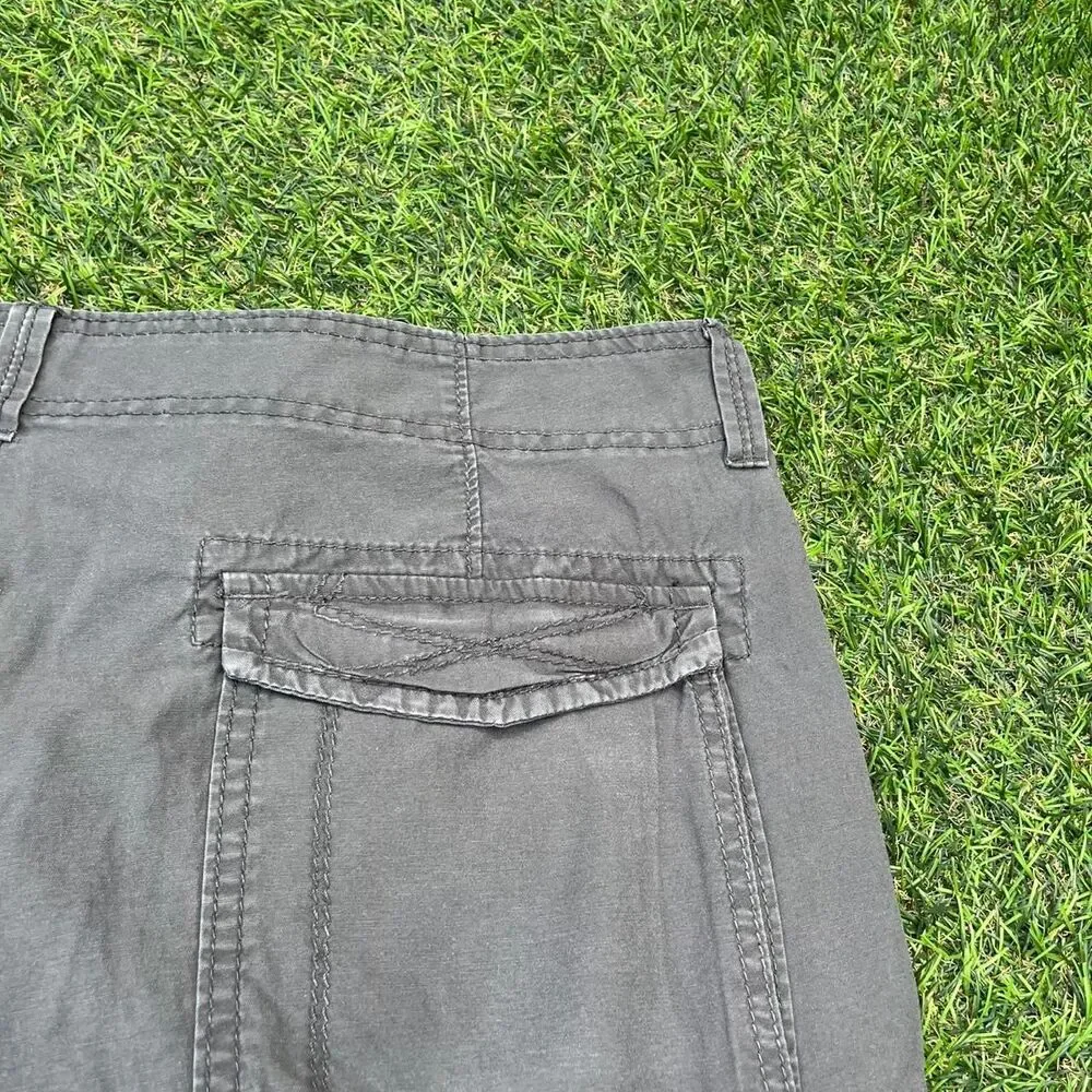 Union-bay Men's Grey and Silver Shorts